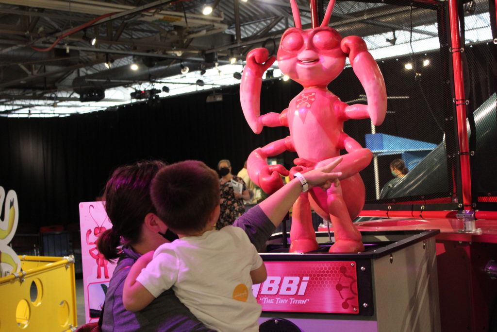 Bug Squad at Sam Noble Museum - MetroFamily Magazine